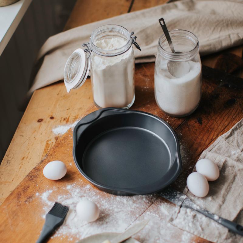 Dorre Karabo bakform 23 cm kolstål