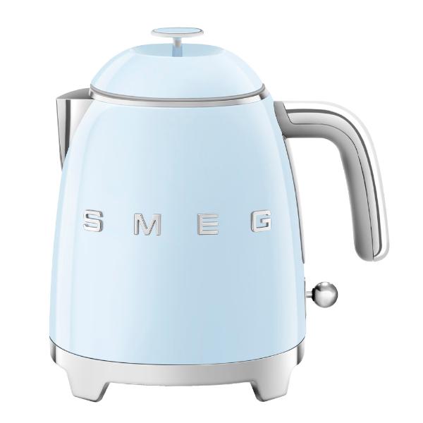 SMEG 50-s Style Minivattenkokare Pastellblå
