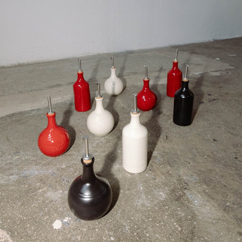 Emile Henry Flaska för vinäger 400 ml svart