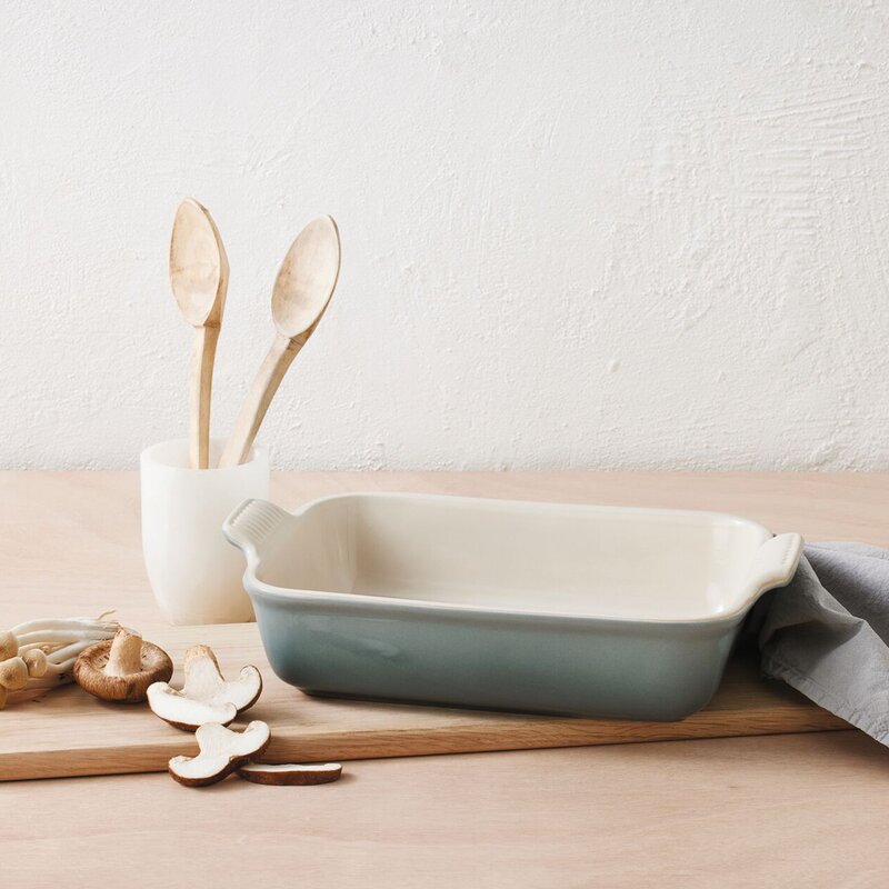 Le Creuset Heritage ugnsform 26 cm 2,4 L sea salt