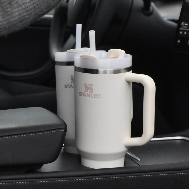 Stanley Quencher Tumbler 1,18 L frost