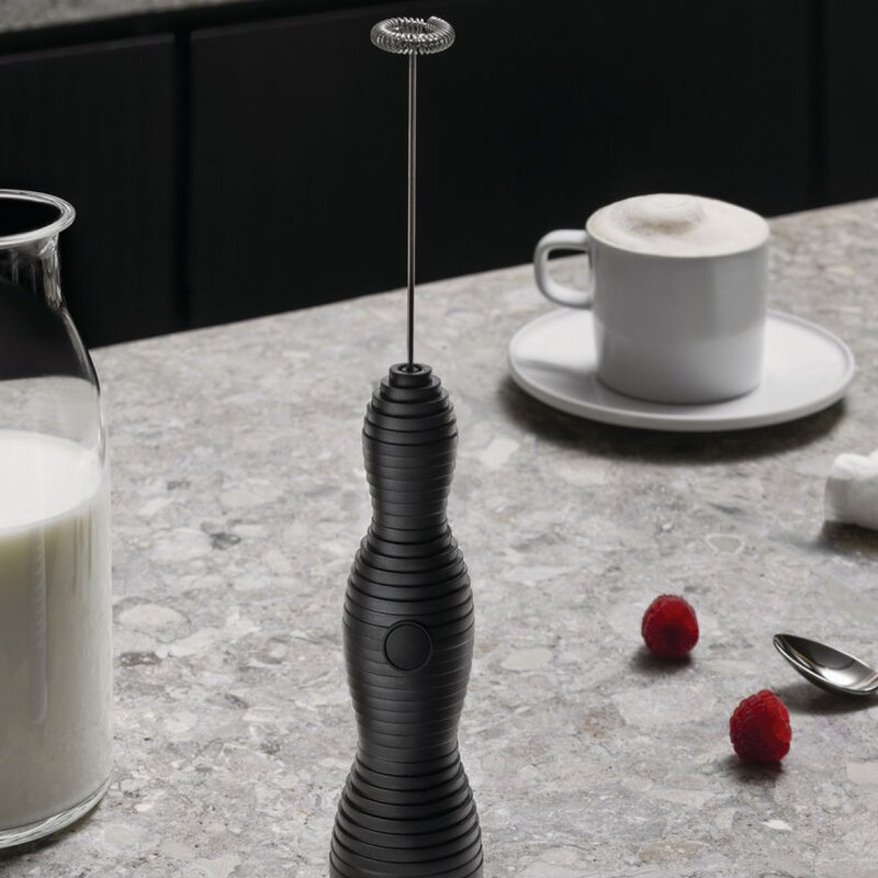 Alessi Pulcina mjölkskummare 27,5 cm svart