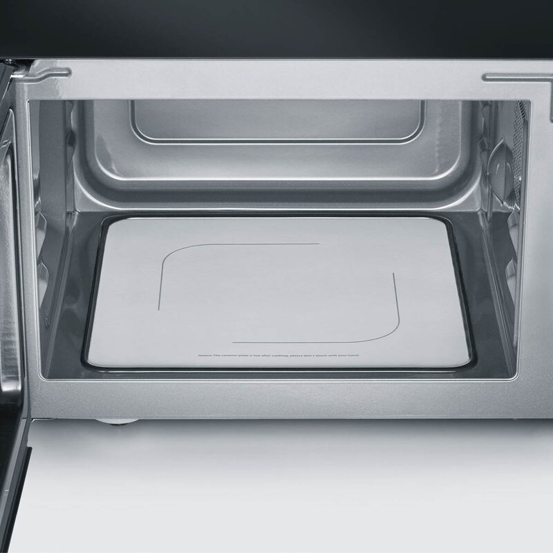 Severin Mikrovågsugn MW7763 med keramisk botten och grill 25 L 900W