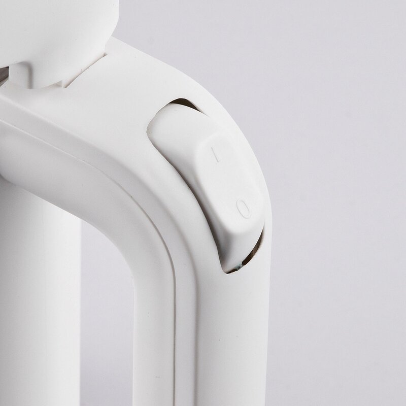 G3 Ferrari Vattenkokare 1,8 L Essential vit