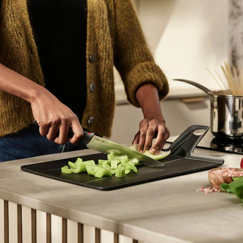Joseph Joseph Chop2pot plus skärbräda 34,5x26,3 cm svart
