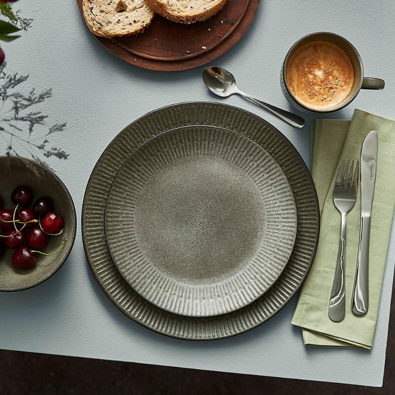 Aida Relief Stoneware Tallrik 22 cm Grå