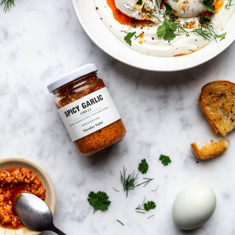 Nicolas Vahé Hackad vitlök i chiliolja 135 g
