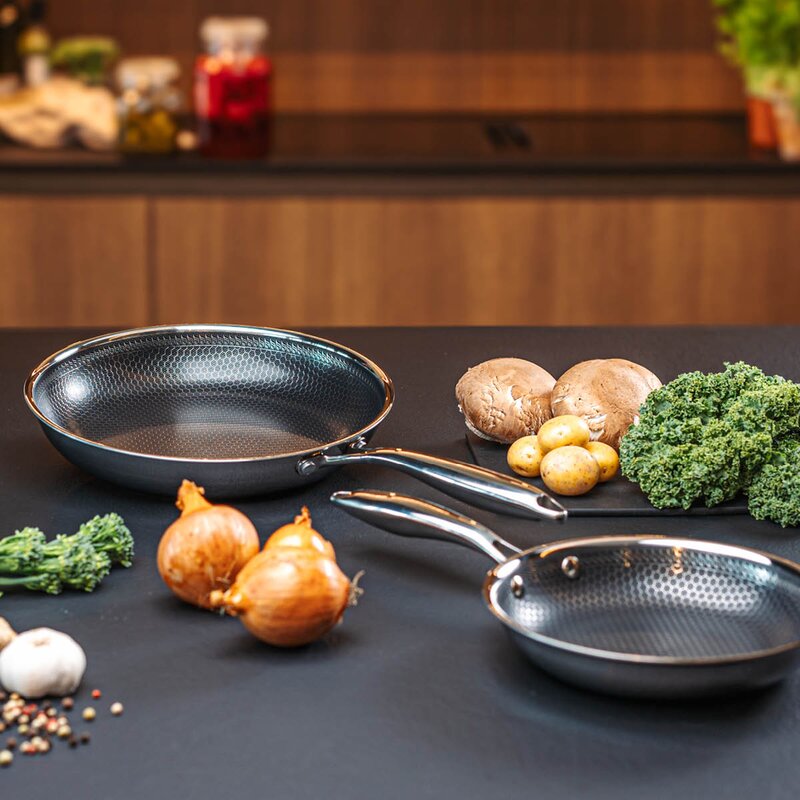 Haws Santo stekpanna 2 delar 20+28 cm stål/svart