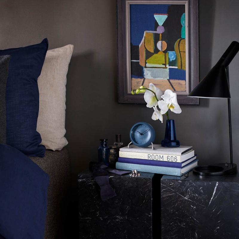 Arne Jacobsen City Hall Bordsur 11 cm Blå