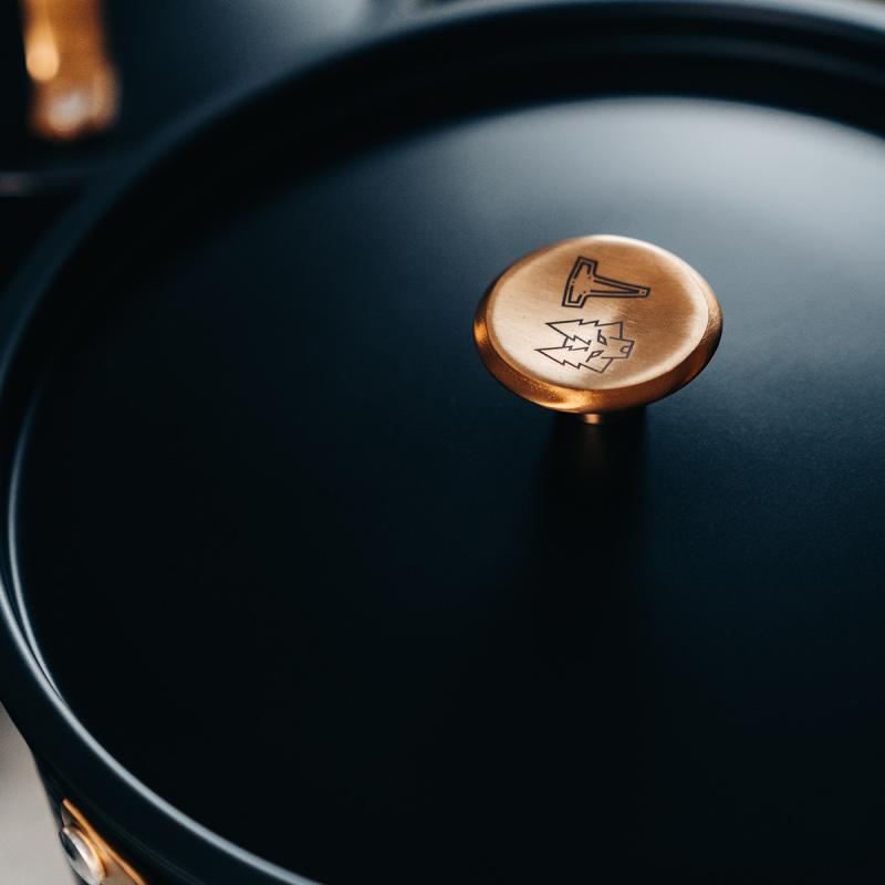 Vargen & Thor Arvet Mio kastrull 4 L svart hamrad