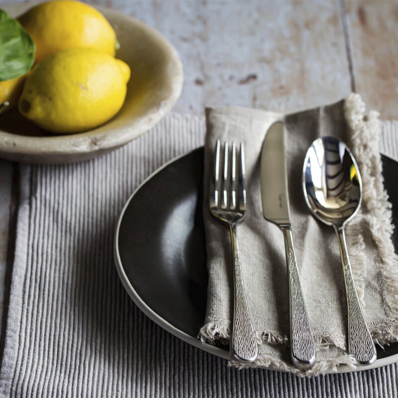 Robert Welch Skye Bestickset 24 delar