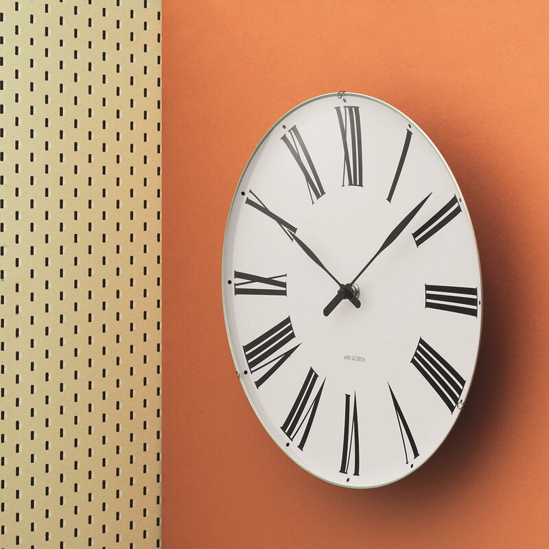 Arne Jacobsen Roman Väggur 16 cm Vit