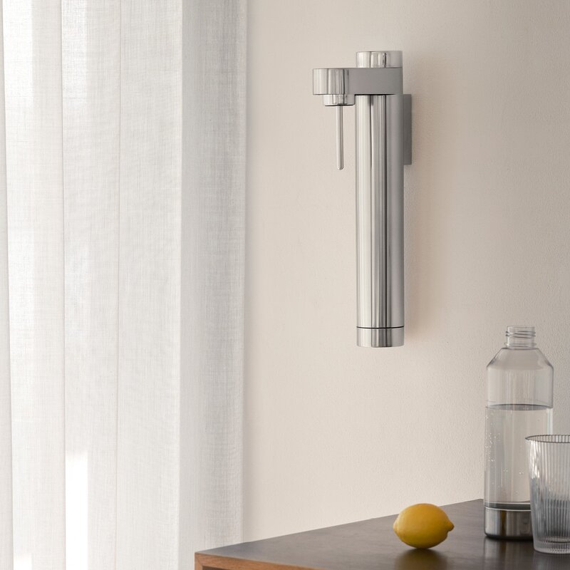 Stelton Brus kolsyremaskin väggmonterad 42 cm stål