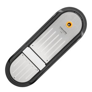 Fiskars Functional Form mandolin 30x10 cm svart/rostfritt stål