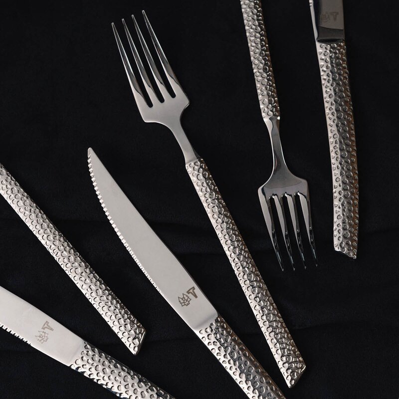 Vargen & Thor Lava bestickset 8 delar silver