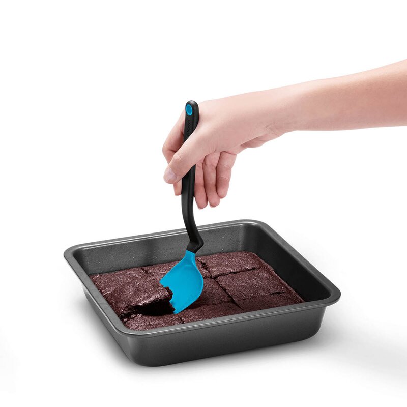 Dreamfarm Stekspade med vinklat skaft flexibel liten 24,6 cm dreamfarm blå