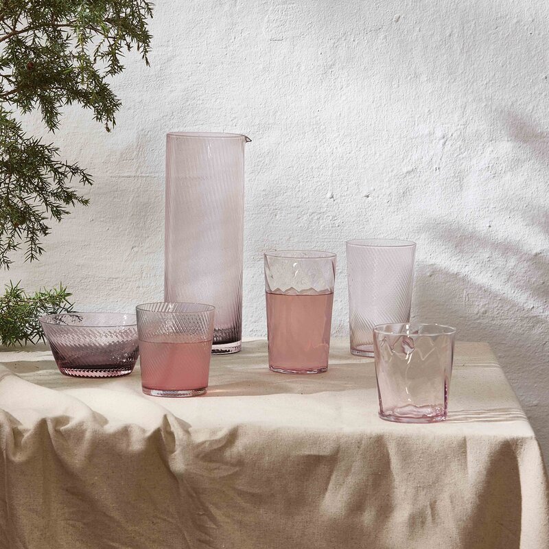 Aida RAW Unique swirl vattenglas 30 cl pink