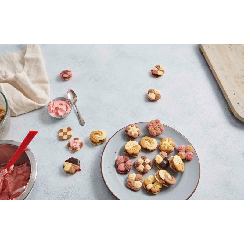 Presse à Biscuits Betty Bossi - 6 Motifs Différents Pour Biscuits Bicolores