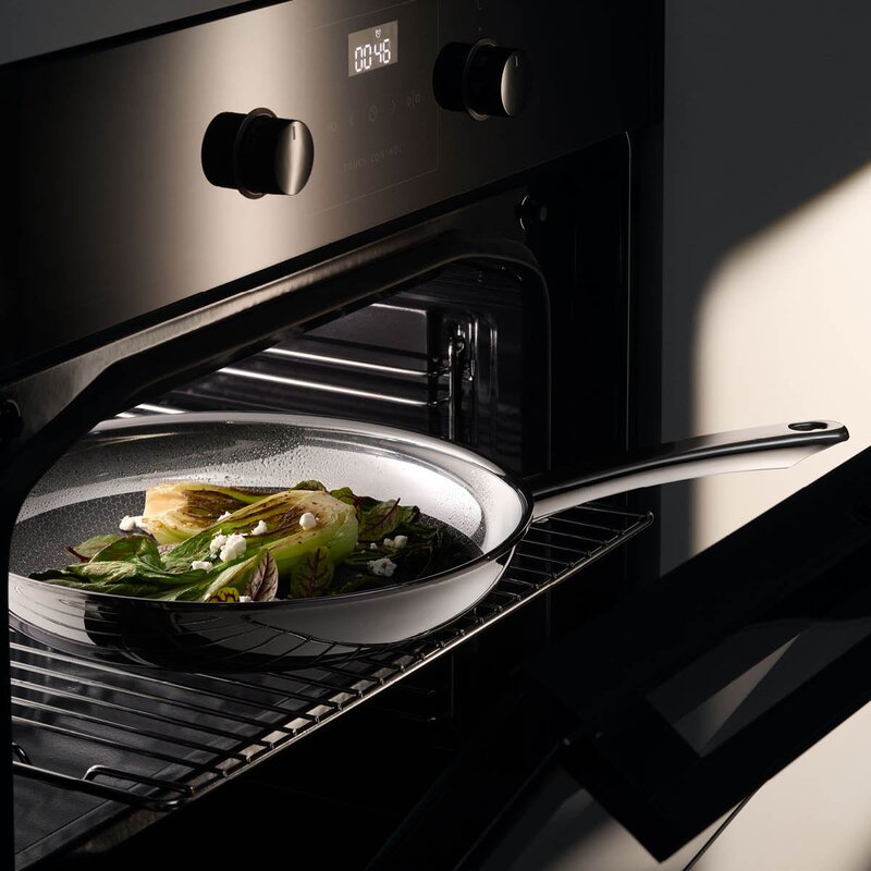 WMF Profi Resist Stekpanna 28 cm