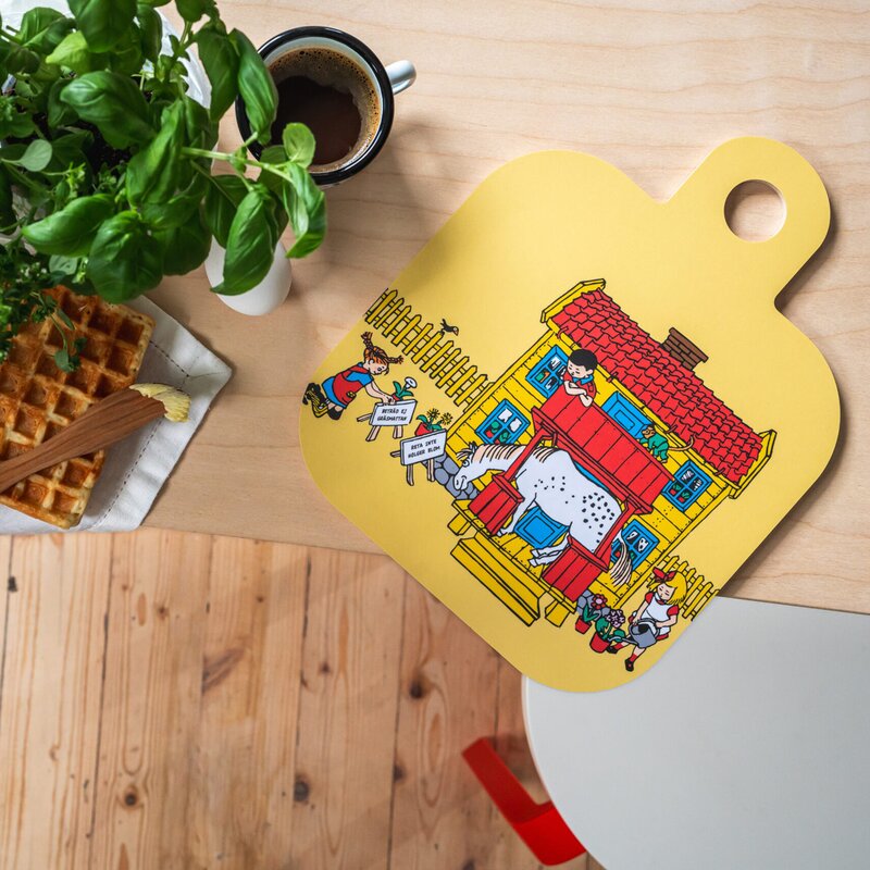 Muurla Pippi skärbärda/serveringsbricka 25x32 cm villa villekulla