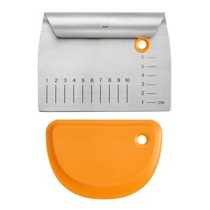 Fiskars Functional Form degskrapa 2-i-1 11,6x23 cm stål/orange