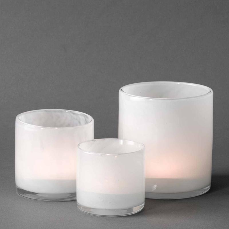 Tell Me More Lyric Ljuslykta 8x8 cm White