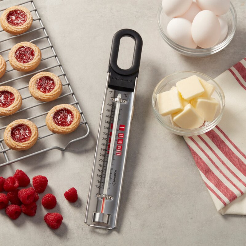 KitchenAid Core Clip-On termometer för socker/fritering 31,3 cm