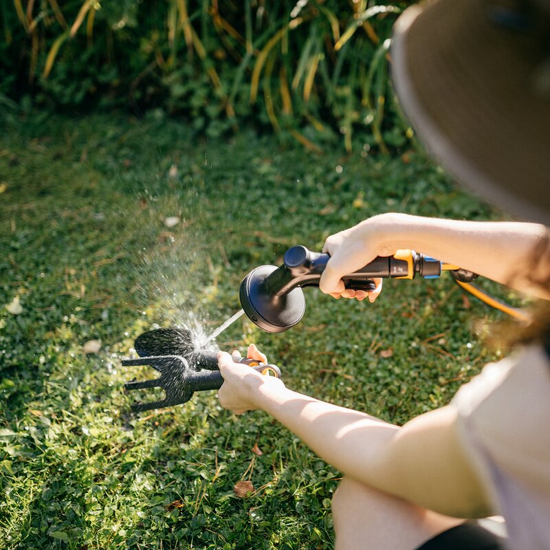 Fiskars Solid™ sprutpistol multi 18,8 cm svart