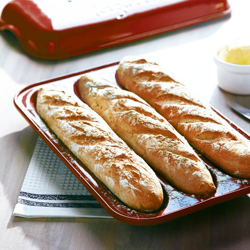 Emile Henry Ugnsfast baguetteform 40x23 cm Grand Cru