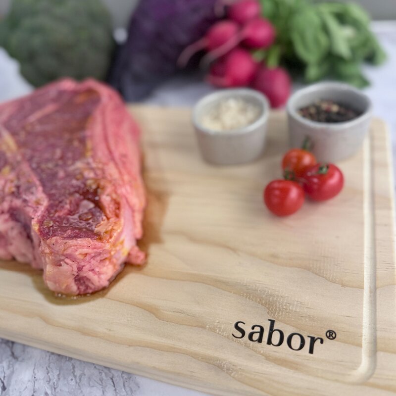 Sabor Trevig skärbräda med blodränna 45x24,5 cm accoya