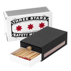 SOLSTICKAN Three Stars Tändsticksfodral Stor Svart