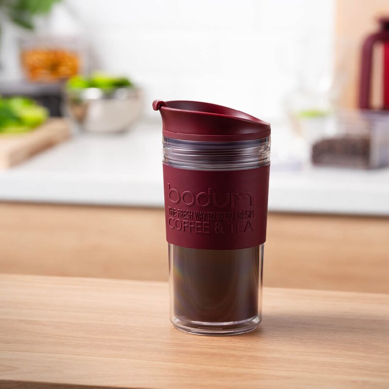 Bodum Travel Mug resemugg 35 cl dubbelvägg cranberry