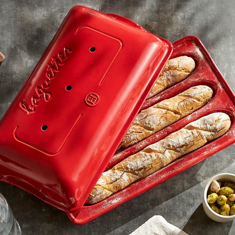 Emile Henry Ugnsfast baguetteform 40x23 cm Grand Cru