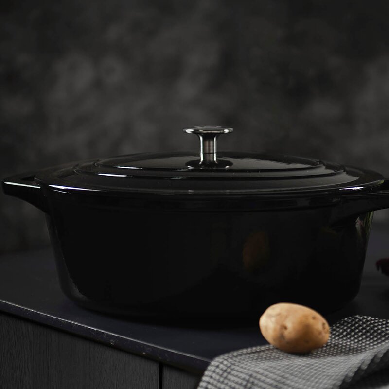 Anders Petter Stenfors Gjutjärnsgryta oval 6,3 L Svart