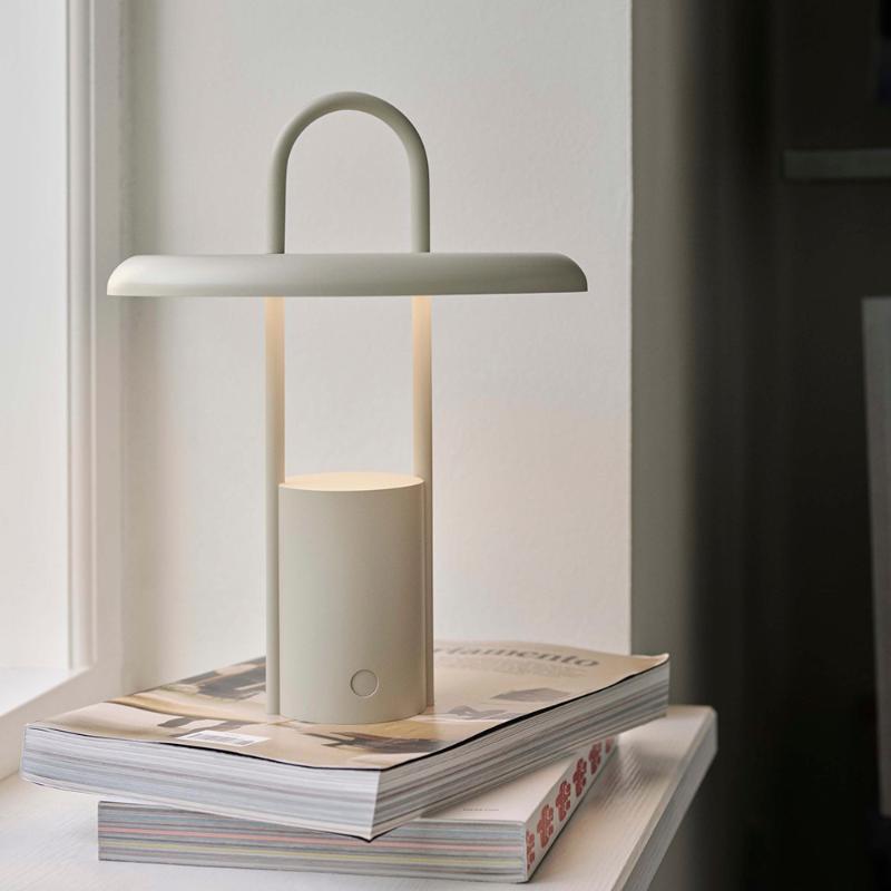 Stelton Pier LED-lampa Sand