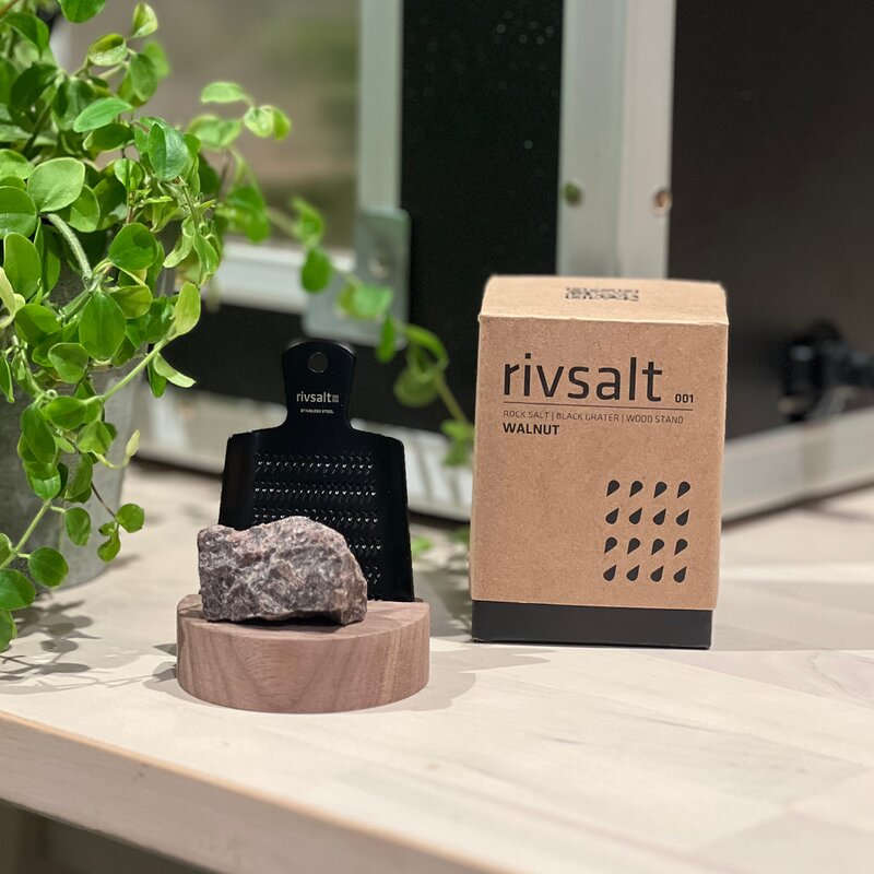Rivsalt med rivjärn & ställ Walnut 001