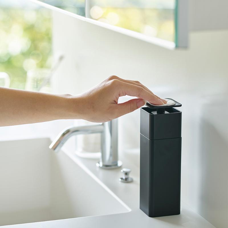 Yamazaki Tower Tvålpump 18,5 cm Svart