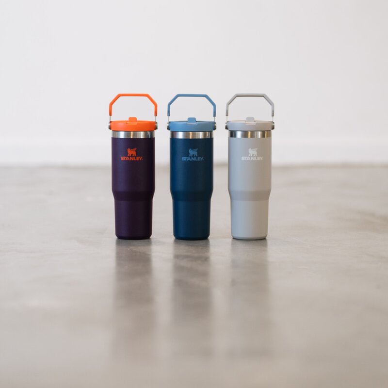 Stanley Iceflow flip straw tumbler termoflaska 0,89 L blå