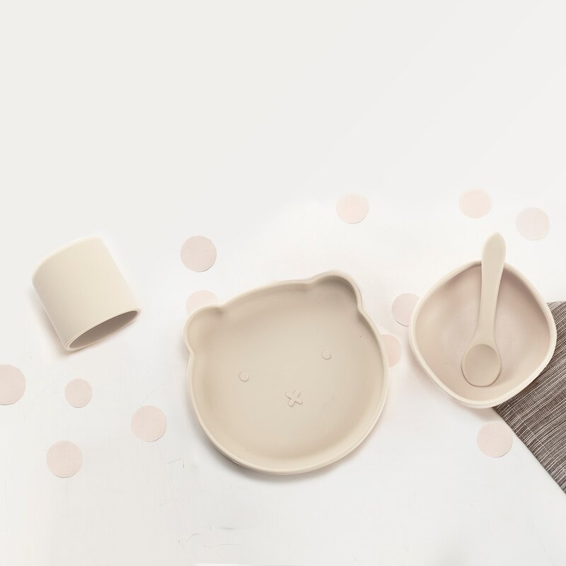 Modern House Chic kids barnservis 4 delar silikon creme