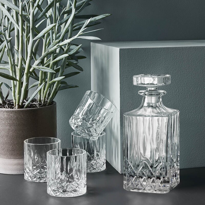 Aida Harvey whiskyset 0,7 L karaff + 4 whiskyglas