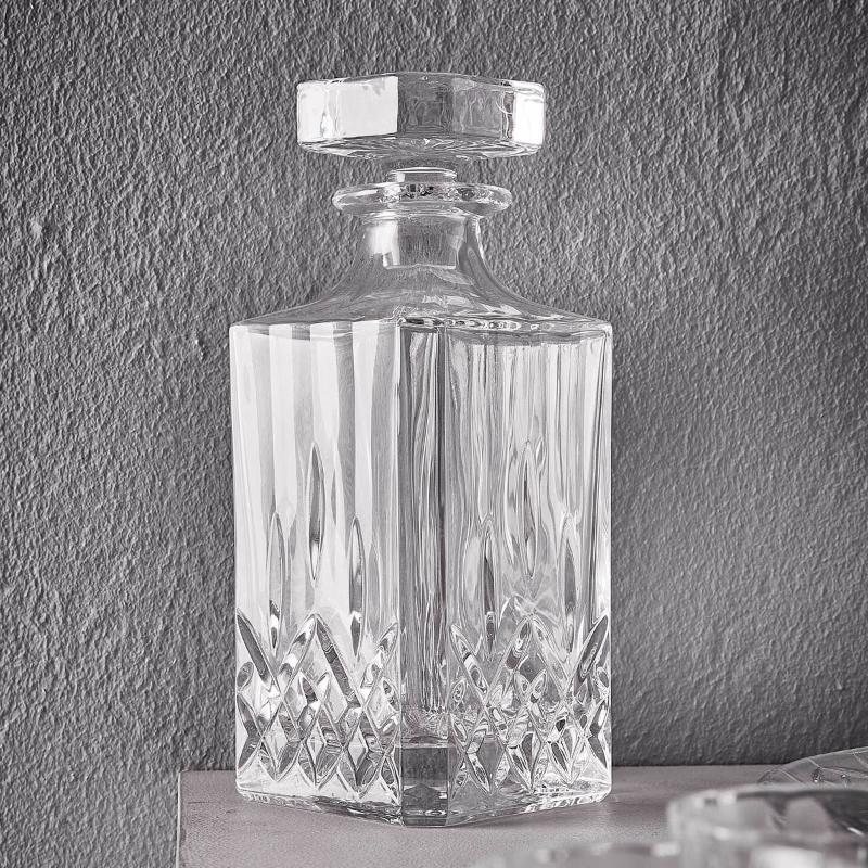 Aida Karaff M/Lock 0,7L