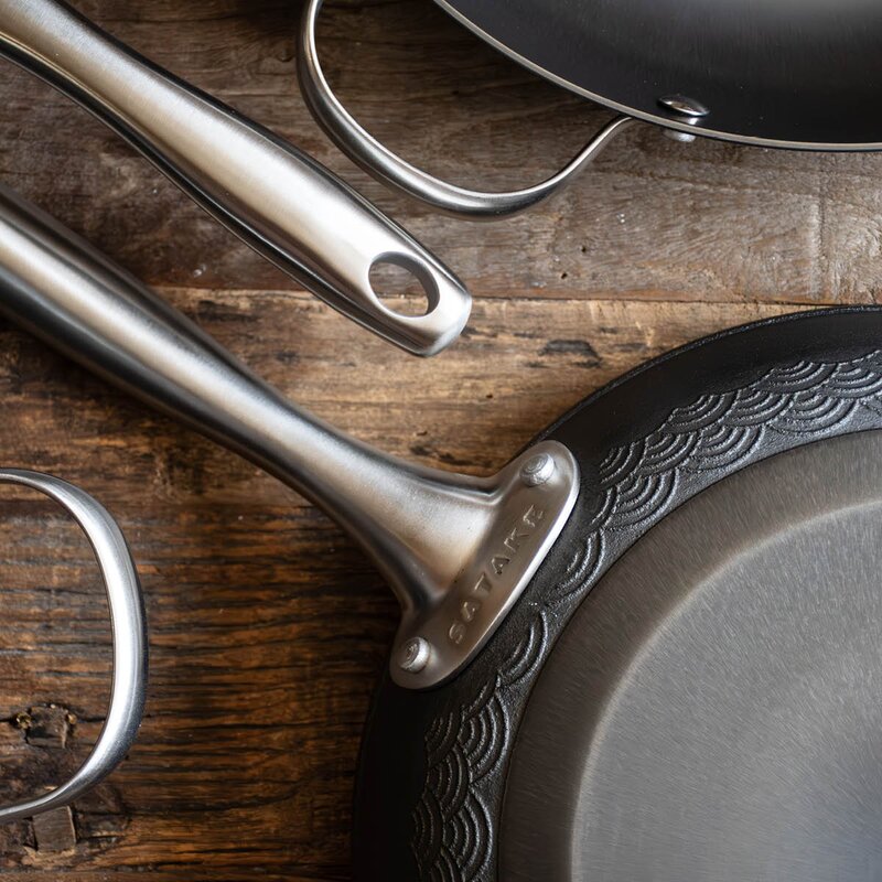 Satake Pure Pan stekpanna 32 cm gjutjärn nitrering
