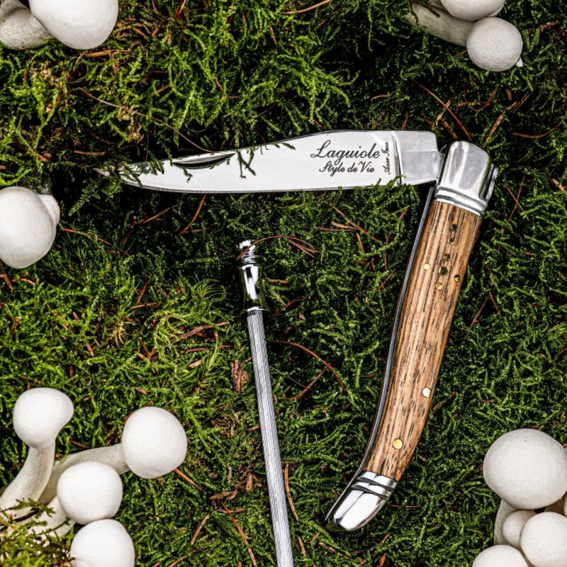 Laguiole Style de Vie Fickkniv med skärpstål och fodral zebraträ