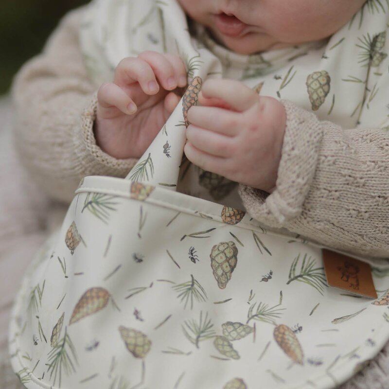 Rätt Start Elsa Beskow haklapp Tomtebobarnen