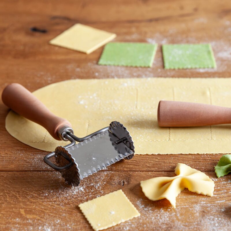 Marcato Rektangulär pastaskärare tandad 6 cm rostfritt stål/trä