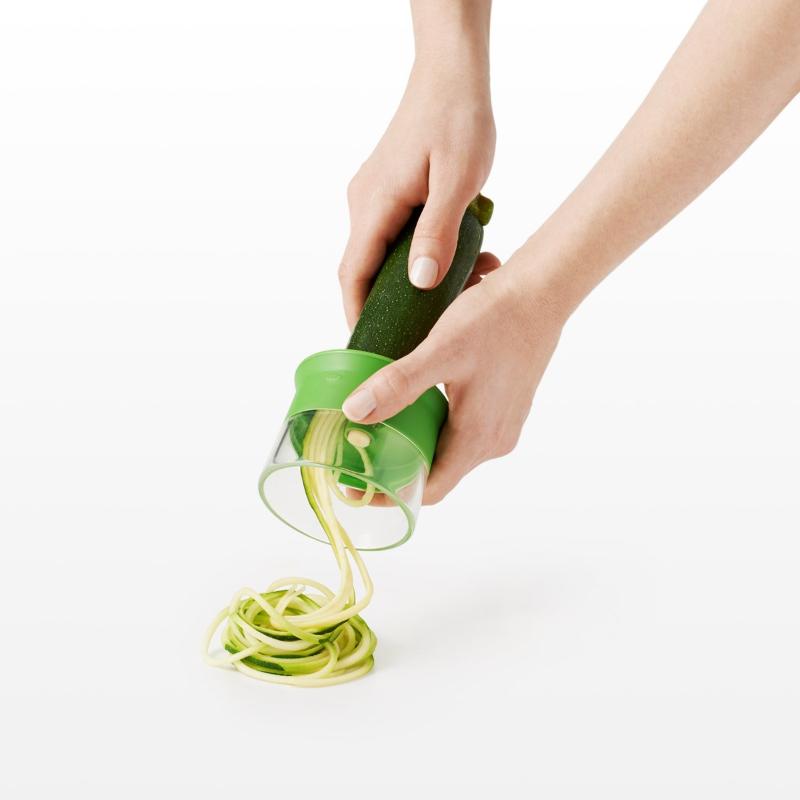 OXO Handhållen spiralizer grön