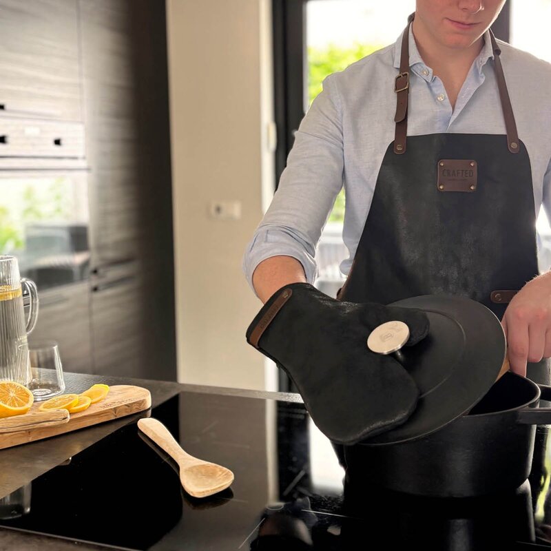 Crafted Leather förkläde 80x58 cm svart