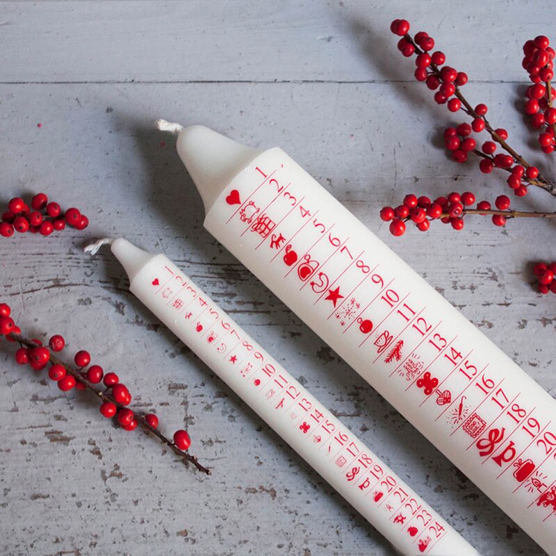 Liljeholmens Kalenderljus kronljus 24 cm vit/röd