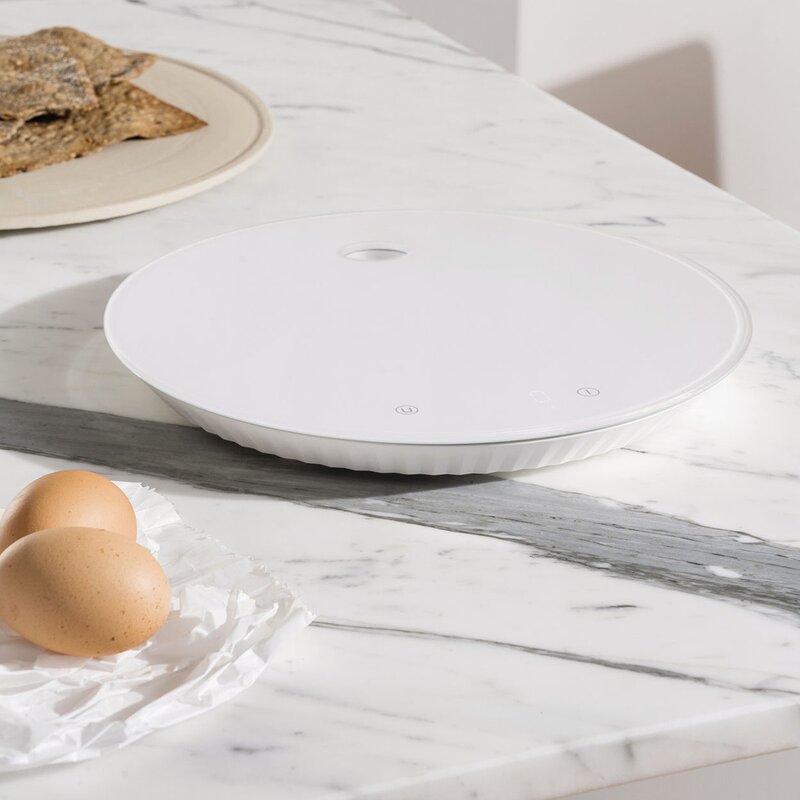 Alessi Plissé digital köksvåg 27,5 cm vit