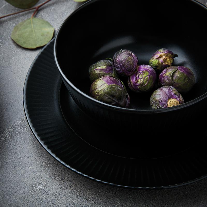 Aida Groovy Tallrik 21 cm Svart